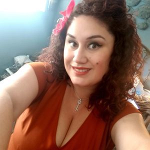 Meet your Posher, Annette